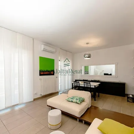 Apartament Charming House - *