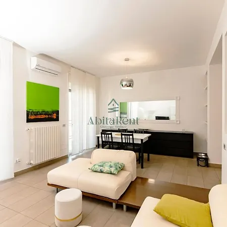 Apartament Charming House - Lecce