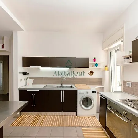Charming House - Apartament